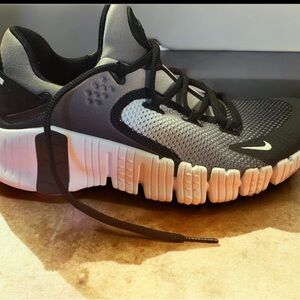 Nike Black and Gray Running Sneakers